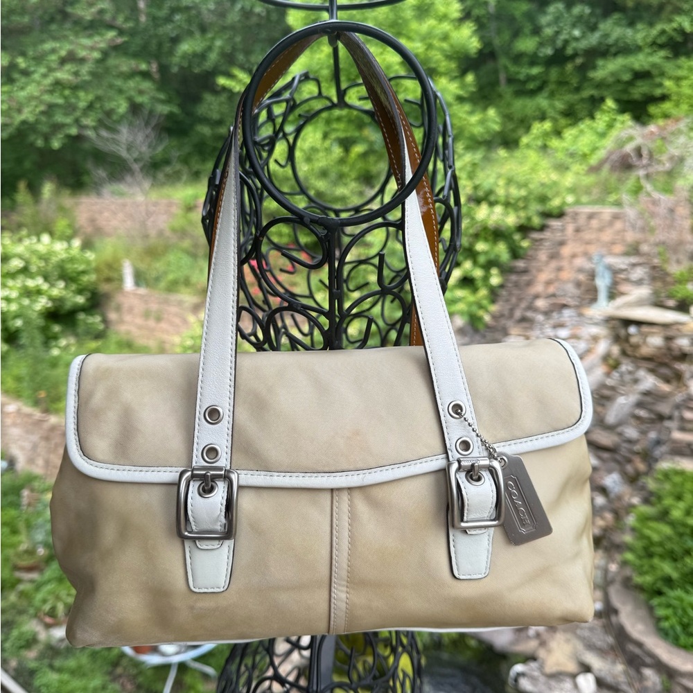 Coach Hamptons Weekend Khaki Nylon White Leather Flap Bag 6255 Baguette Shoulder